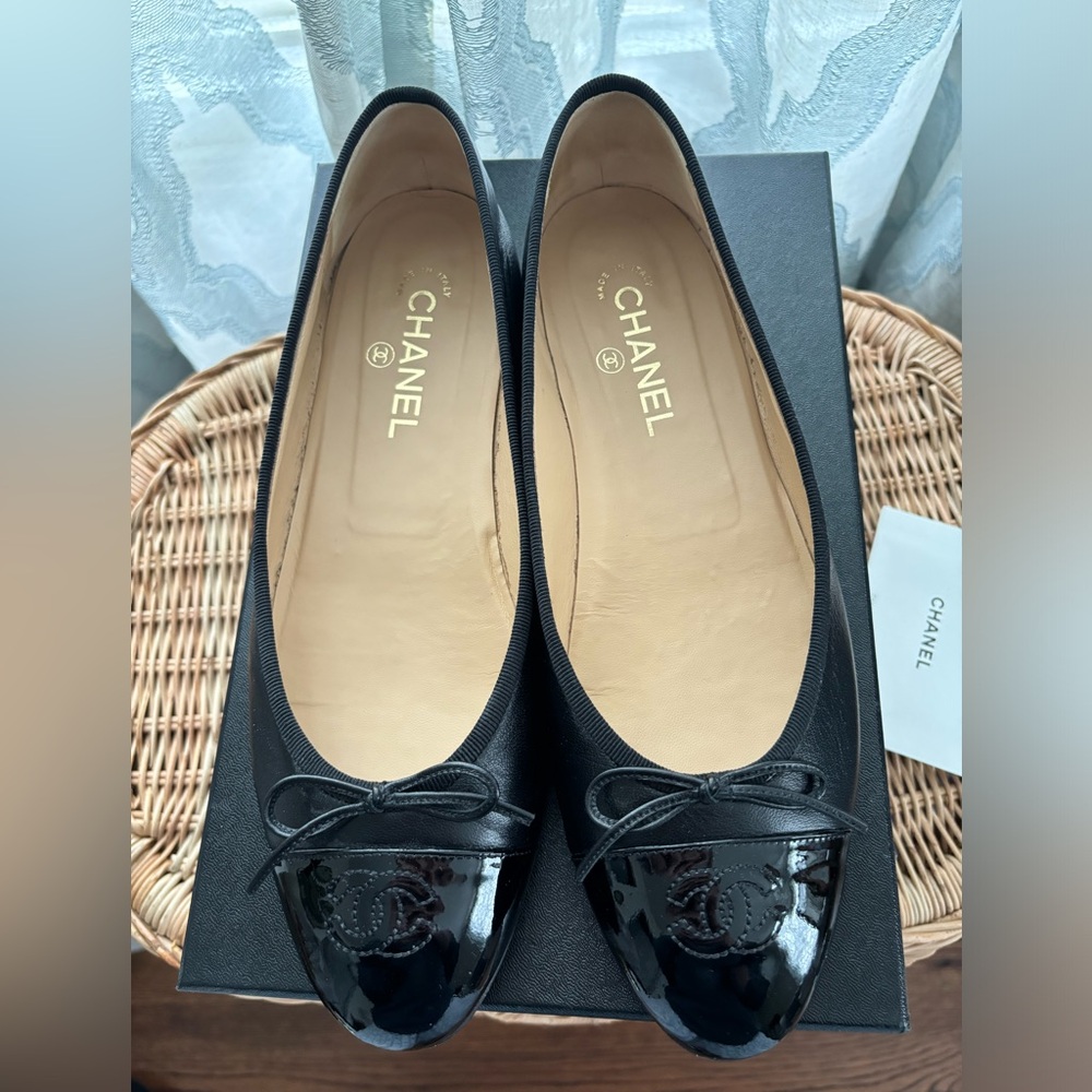 Chanel Black Ballet Flats